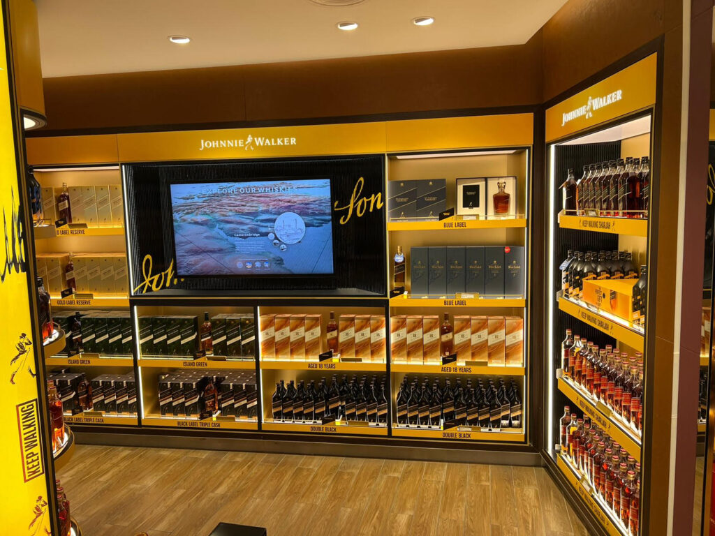 Sharaj_Duty_Free_Johnnie_Walker_Top_Rock_Int (1)