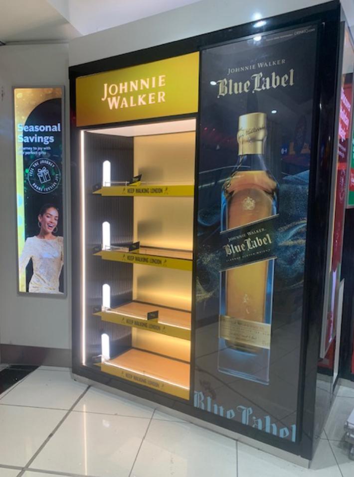 Sharjah_Airport_Johnnie_Walker_TopRockInt (1)