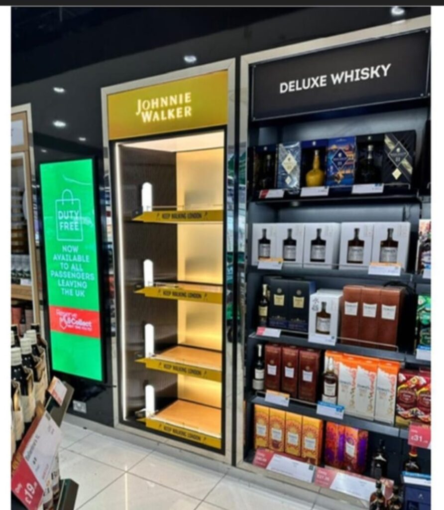 Sharjah_Airport_Johnnie_Walker_TopRockInt (8)